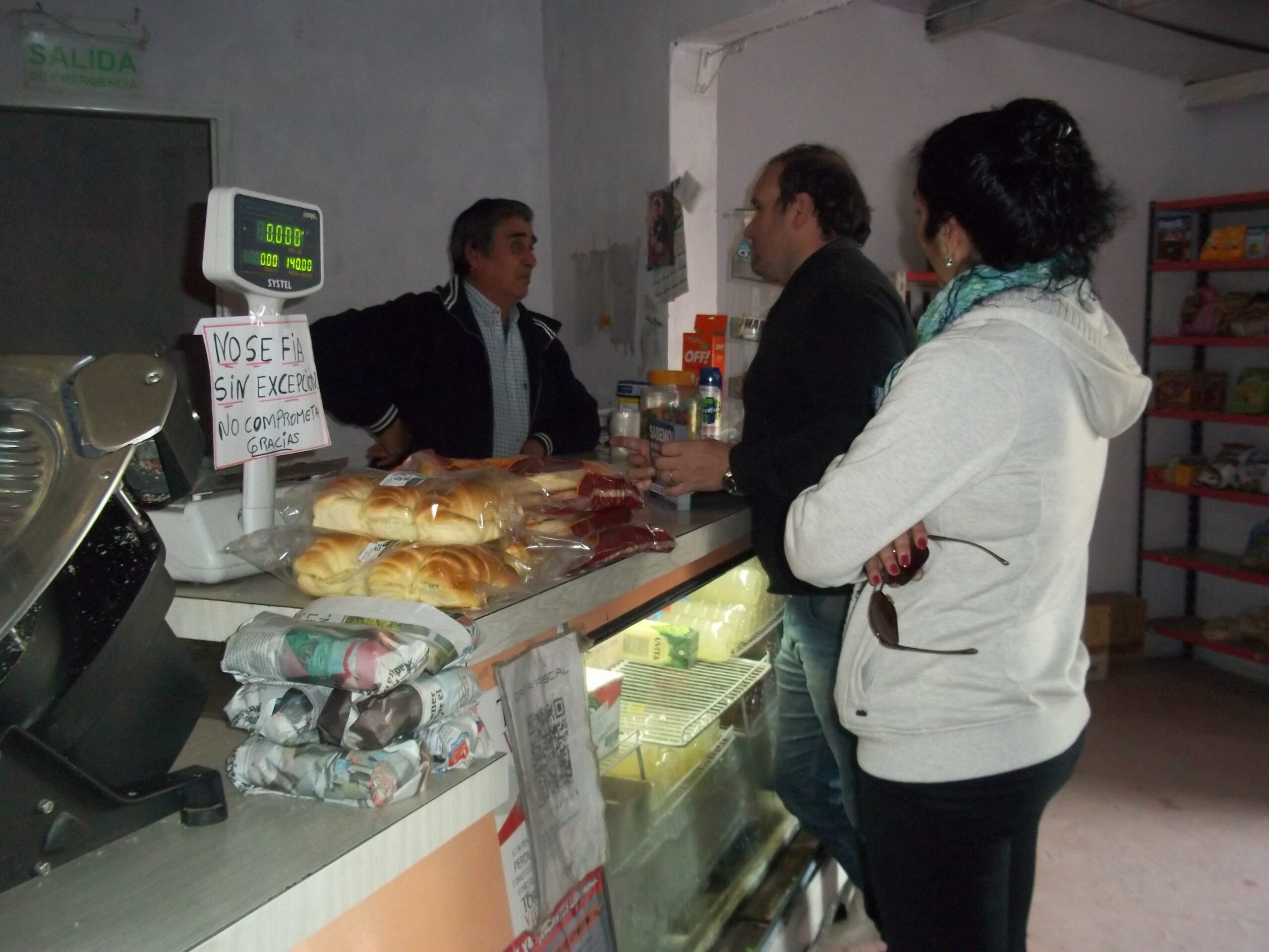 Maxi Patti con una jornada solidaria en Garín y recorrida en Loma Verde