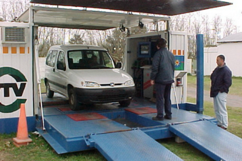 Proponen simplificar trámites de automotores