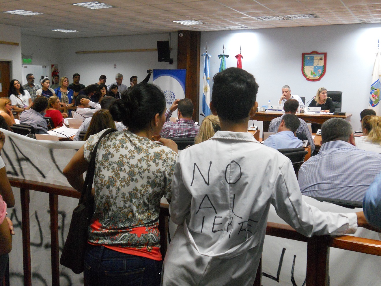 Unánimemente, se mostró el apoyo a las escuelas de Islas