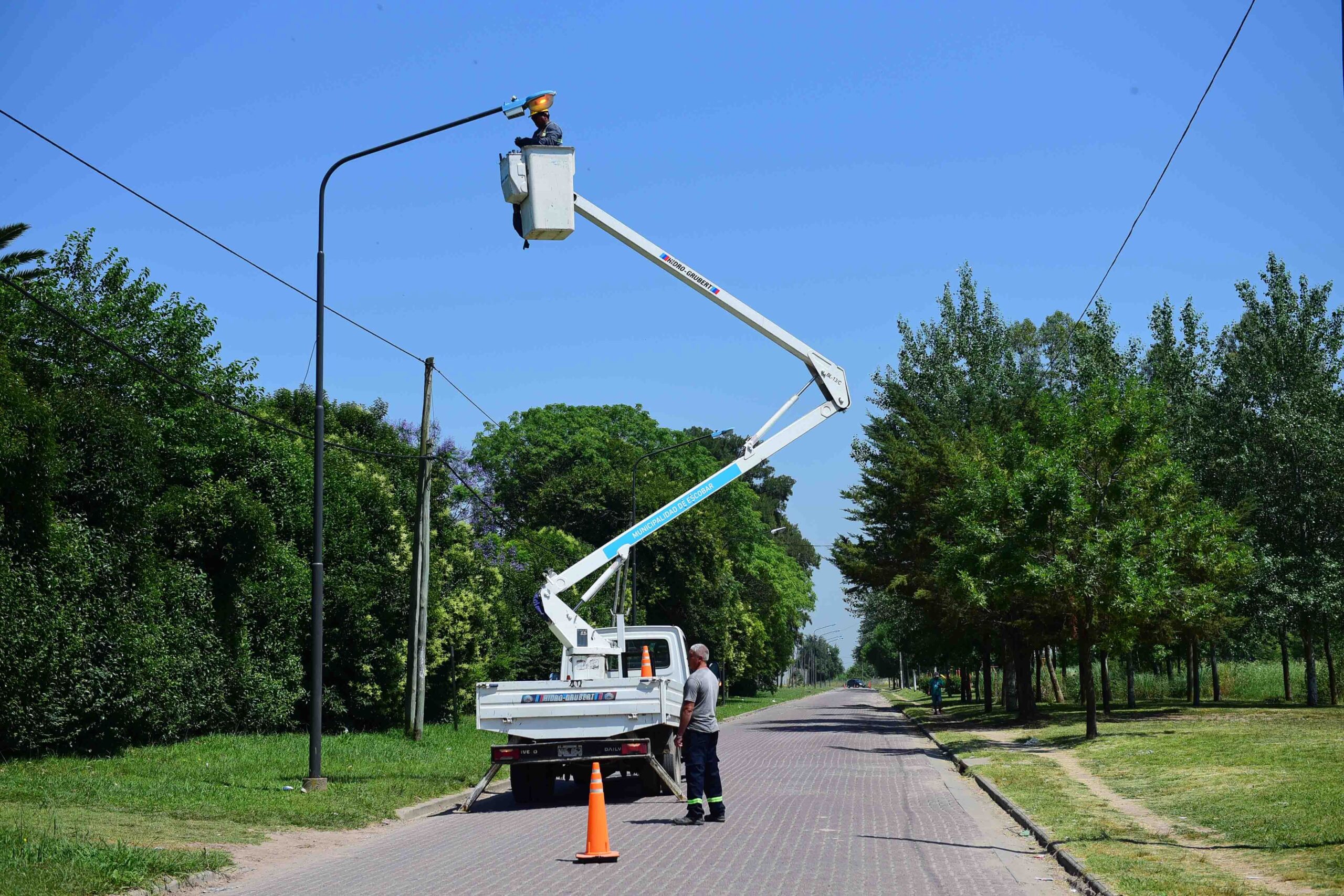 La Municipalidad de Escobar continúa con la renovación y reconversión del alumbrado público