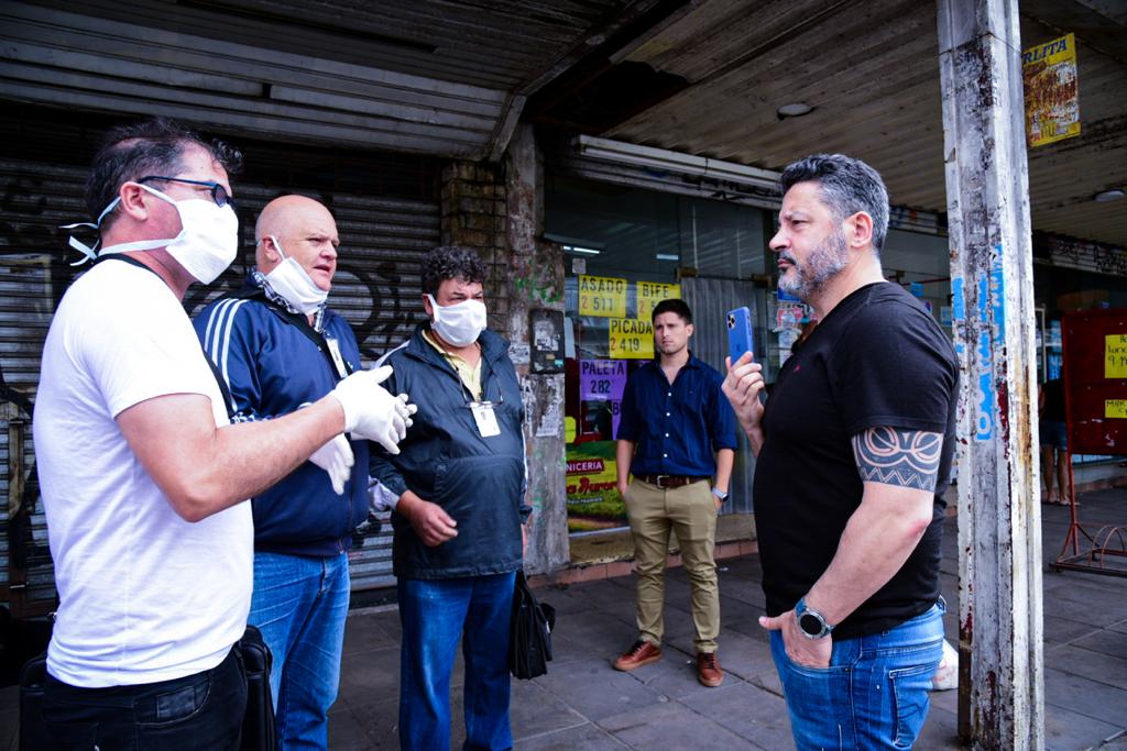 “Vamos a salir a la calle con 300 personas por día a controlar los comercios”