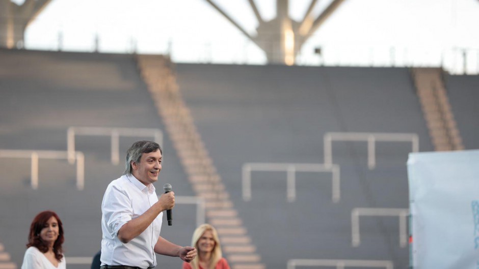 Máximo Kirchner: “Hay que hacer un esfuerzo entre todos; afuera las peleas”