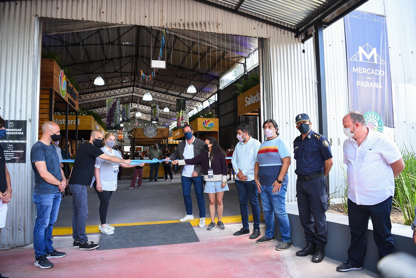 Ariel Sujarchuk inauguró el Mercado Municipal del Paraná