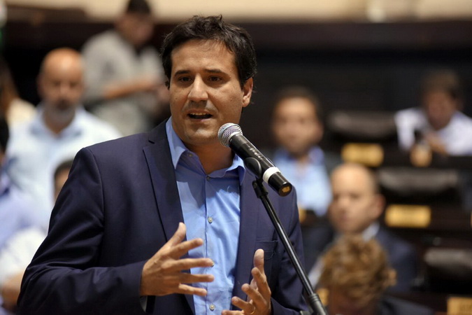 Avanza una megacausa de drogas que salpica a Maximiliano Abad   