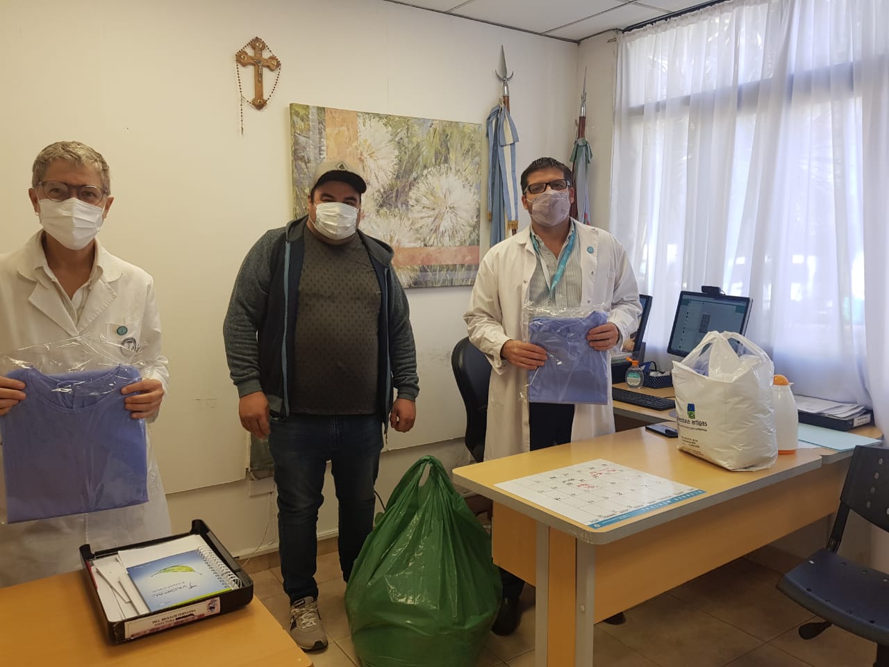 En un momento crítico del hospital, la Asociación Bicentenario colaboró con donaciones