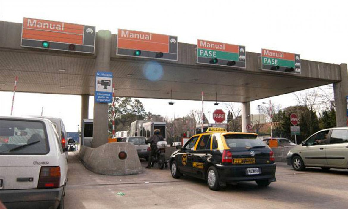 Moyano propone estatizar por ley la autopista Panamericana y el Acceso Oeste