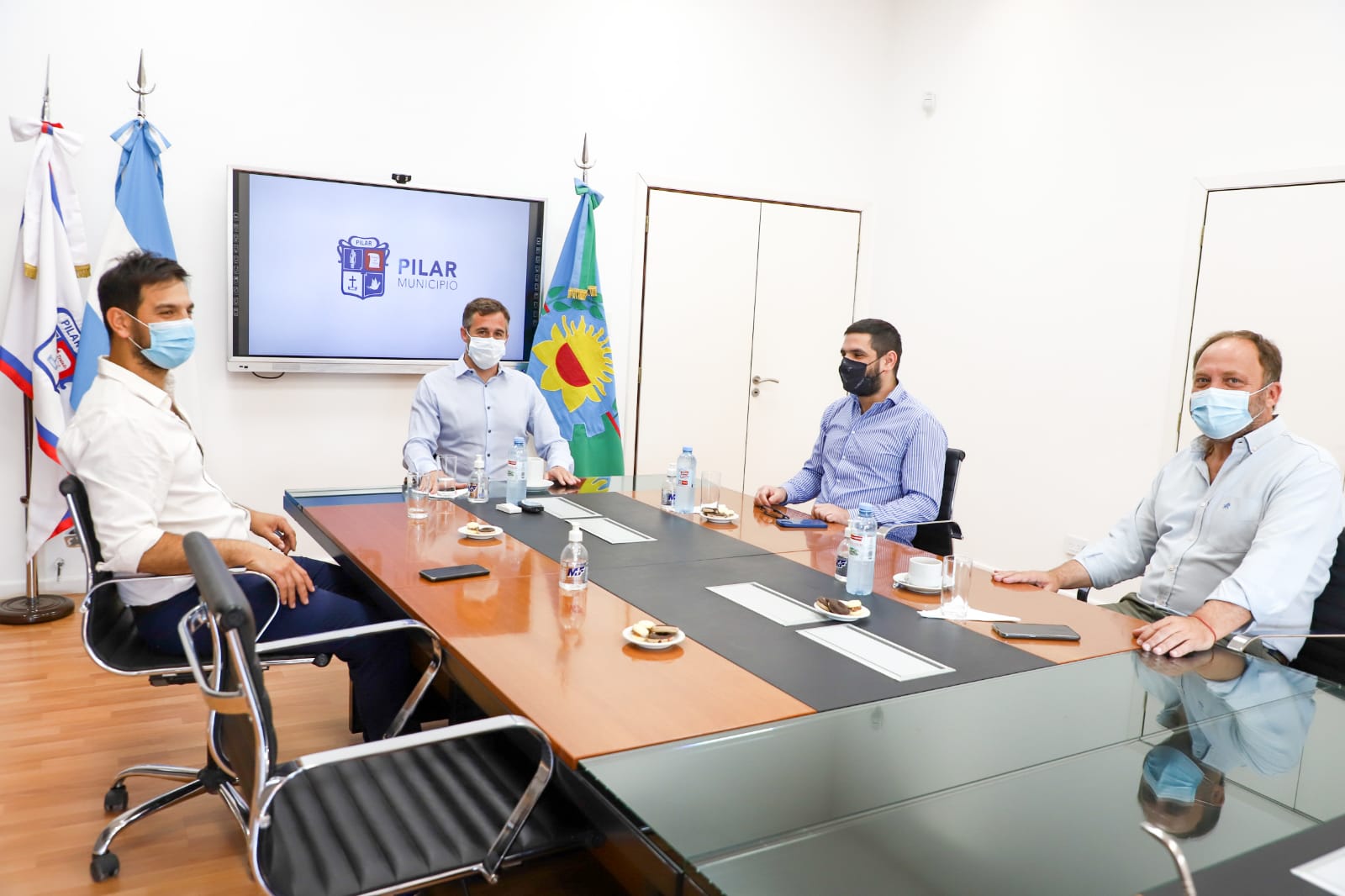 El titular de IOMA visitó al intendente de Pilar y recorrió las obras del nuevo Hospital Central