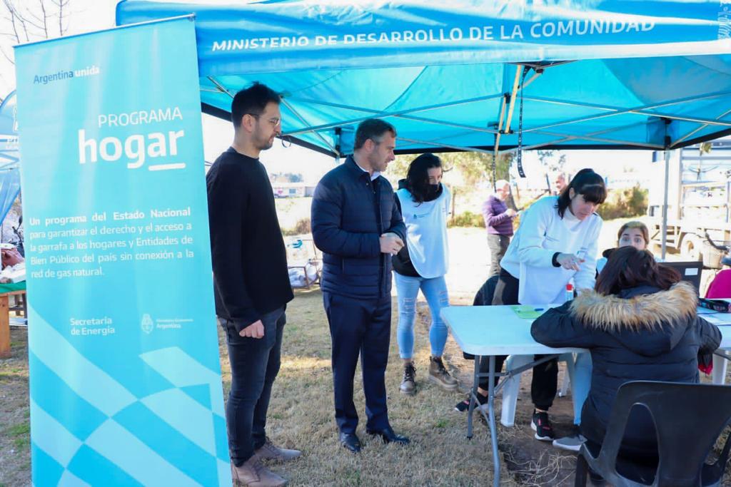 Achával acompañó a los vecinos en el Mercado de Productores Familiares de Derqui