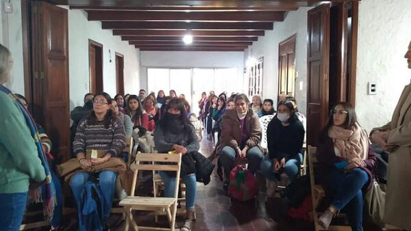 Comenzó el curso de Operador Comunitario en Niñez, Adolescencia y Familia de la Municipalidad de Escobar