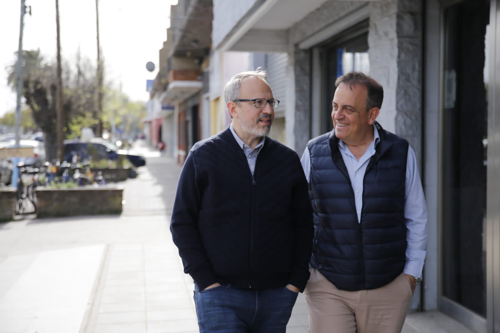 Castagnaro y Valenzuela recorrieron Escobar y presentaron cursos gratutitos