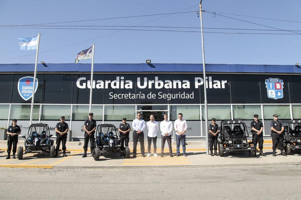 Achával y Ritacco presentaron nuevos móviles de seguridad para Pilar
