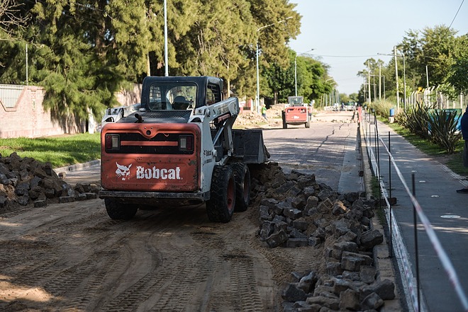 Belén: comenzó la repavimentación y puesta en valor de la calle Sarmiento