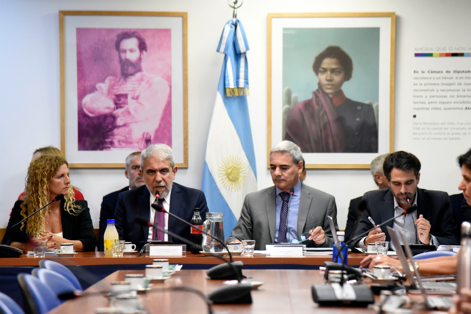 Con eje en la problemática del narcotráfico, Aníbal Fernández expuso en Diputados