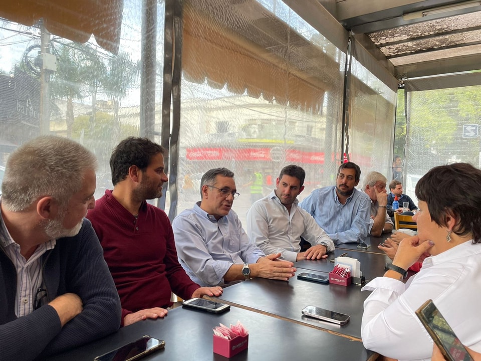 Finocchiaro pasó por Escobar