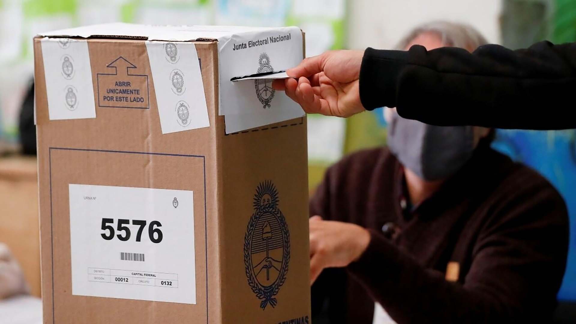 Voto migrante en las PASO bonaerenses: Unión por la Patria ganó en siete de las ocho secciones electorales