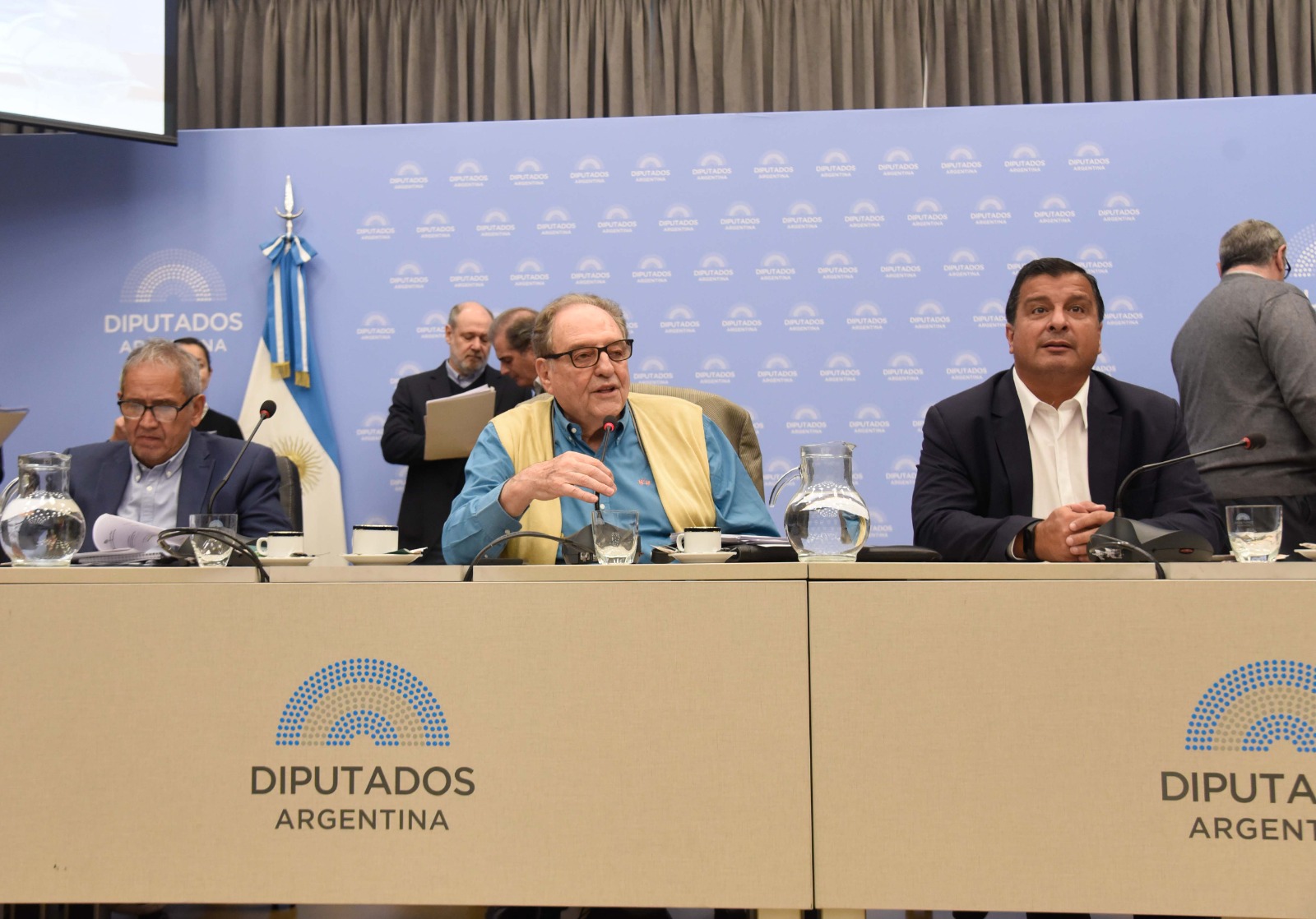 Dictamen de mayoría al proyecto que crea el programa “Compre sin IVA”