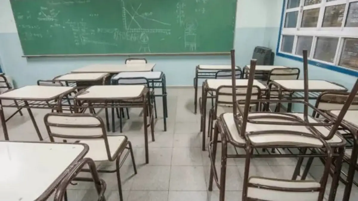 Escuelas sin calefacción: SUTEBA respalda a directivos que decidan continuar las clases de manera virtual
