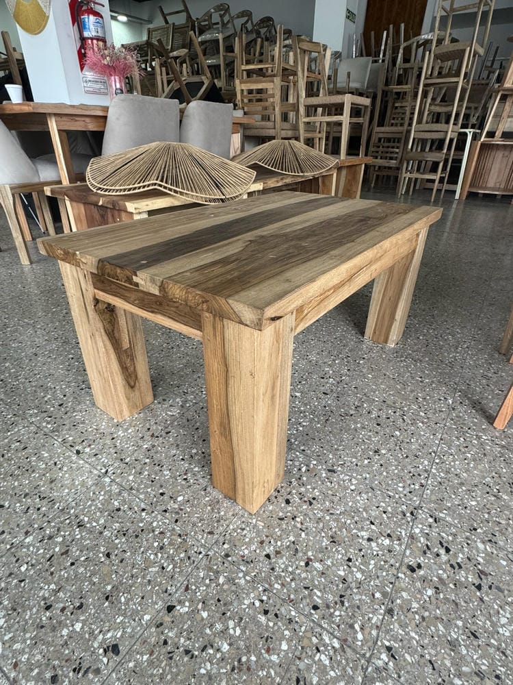 Mesa Ratona Petiribi Maciza - Base 4 Patas Gruesas - Imagen 6